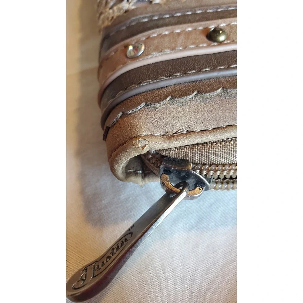 Justin Boots Brown Faux Leather Lace Concho Studded Zip Around Wristlet Wallet